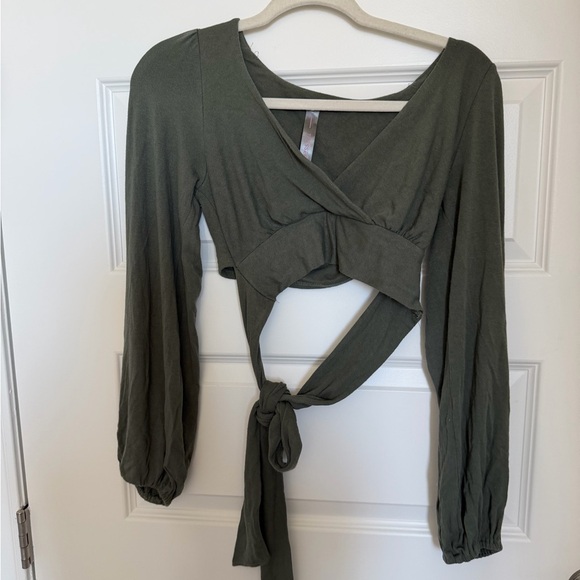 Olive Green Wrap Crop Top with long sleeves-size small - Picture 3 of 6